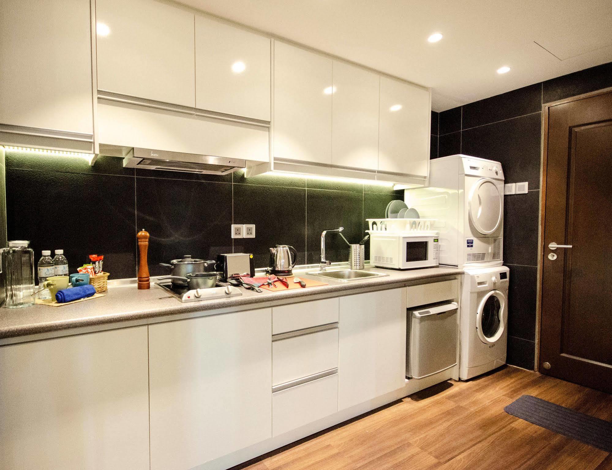 Crown Regency Serviced Suites Kuala Lumpur Extérieur photo